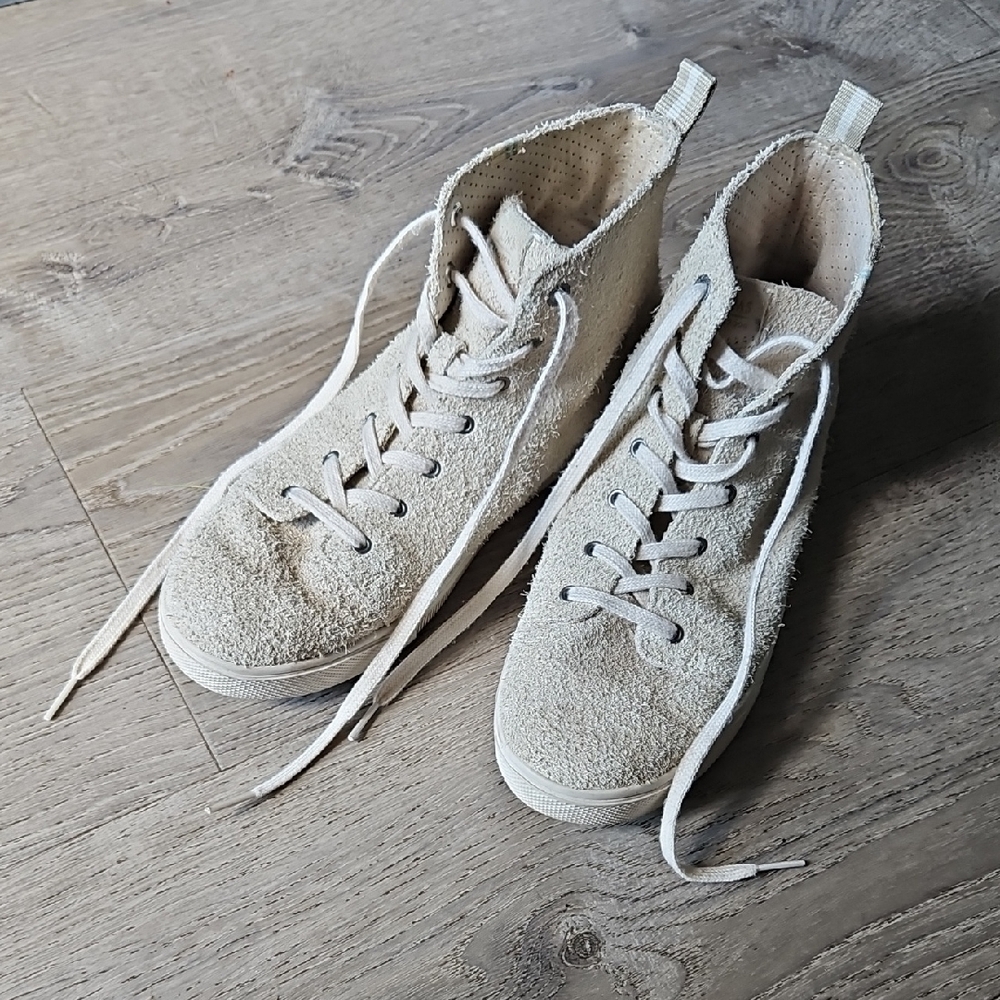 Toms Women's Beige High-Top Sneakers